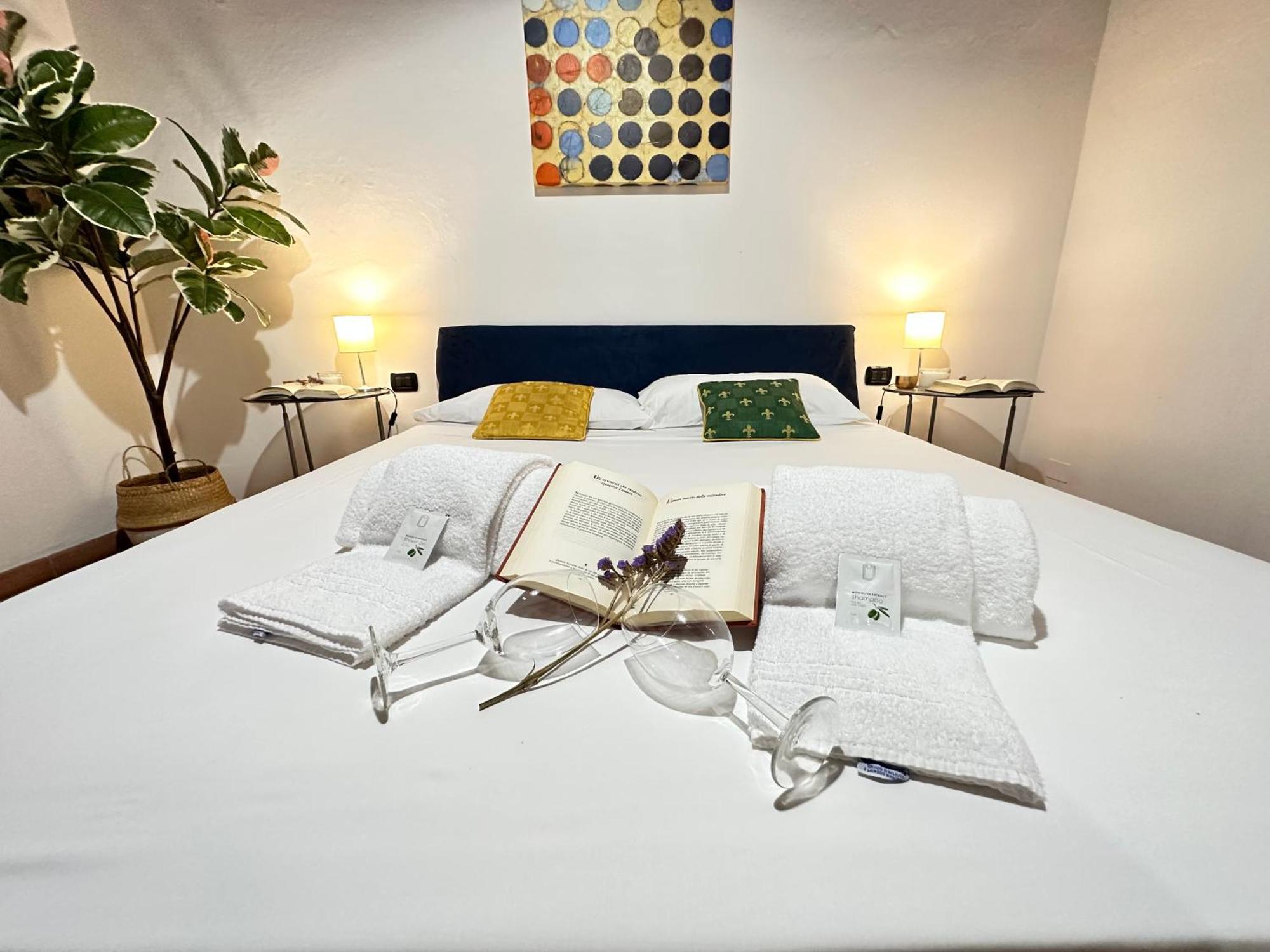 Luxurious View On Santa Croce Apartment Флоренция Екстериор снимка