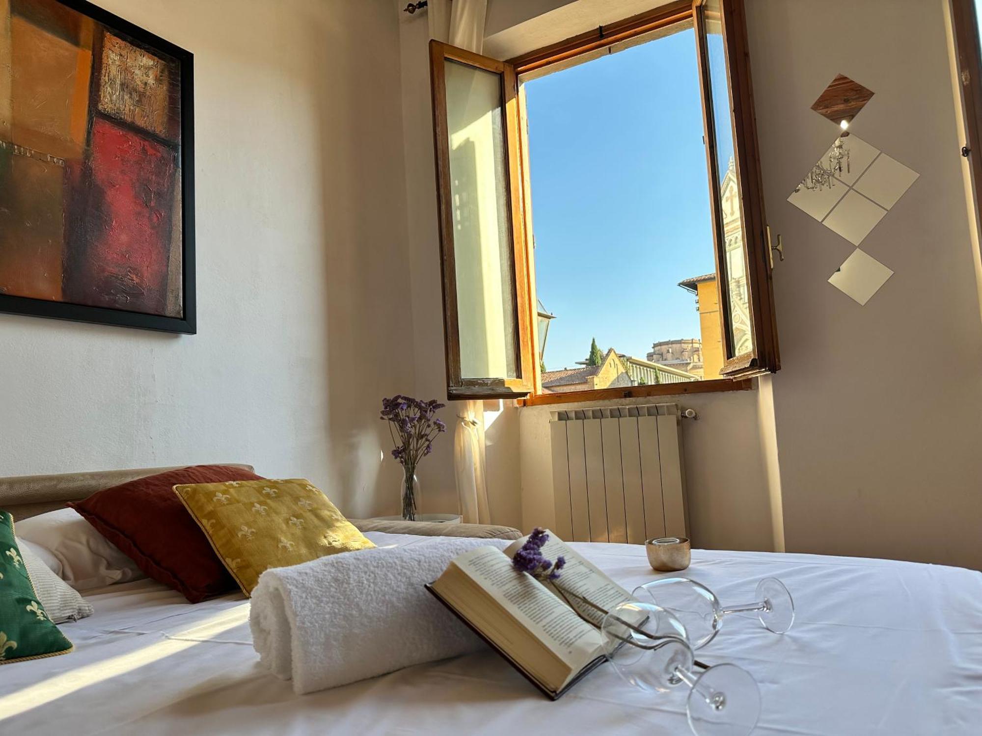 Luxurious View On Santa Croce Apartment Флоренция Екстериор снимка