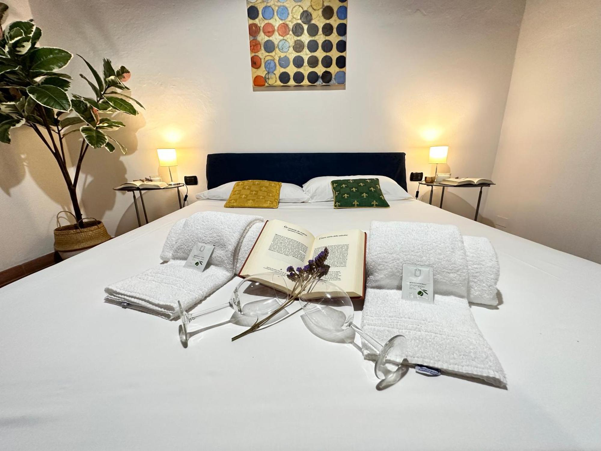 Luxurious View On Santa Croce Apartment Флоренция Екстериор снимка